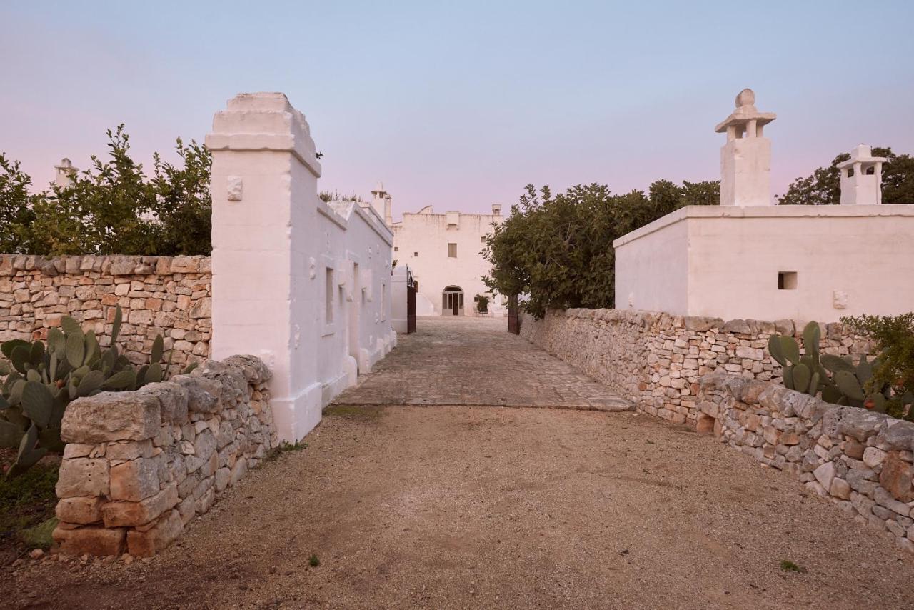 Masseria Le Carrube 奥斯图尼 外观 照片