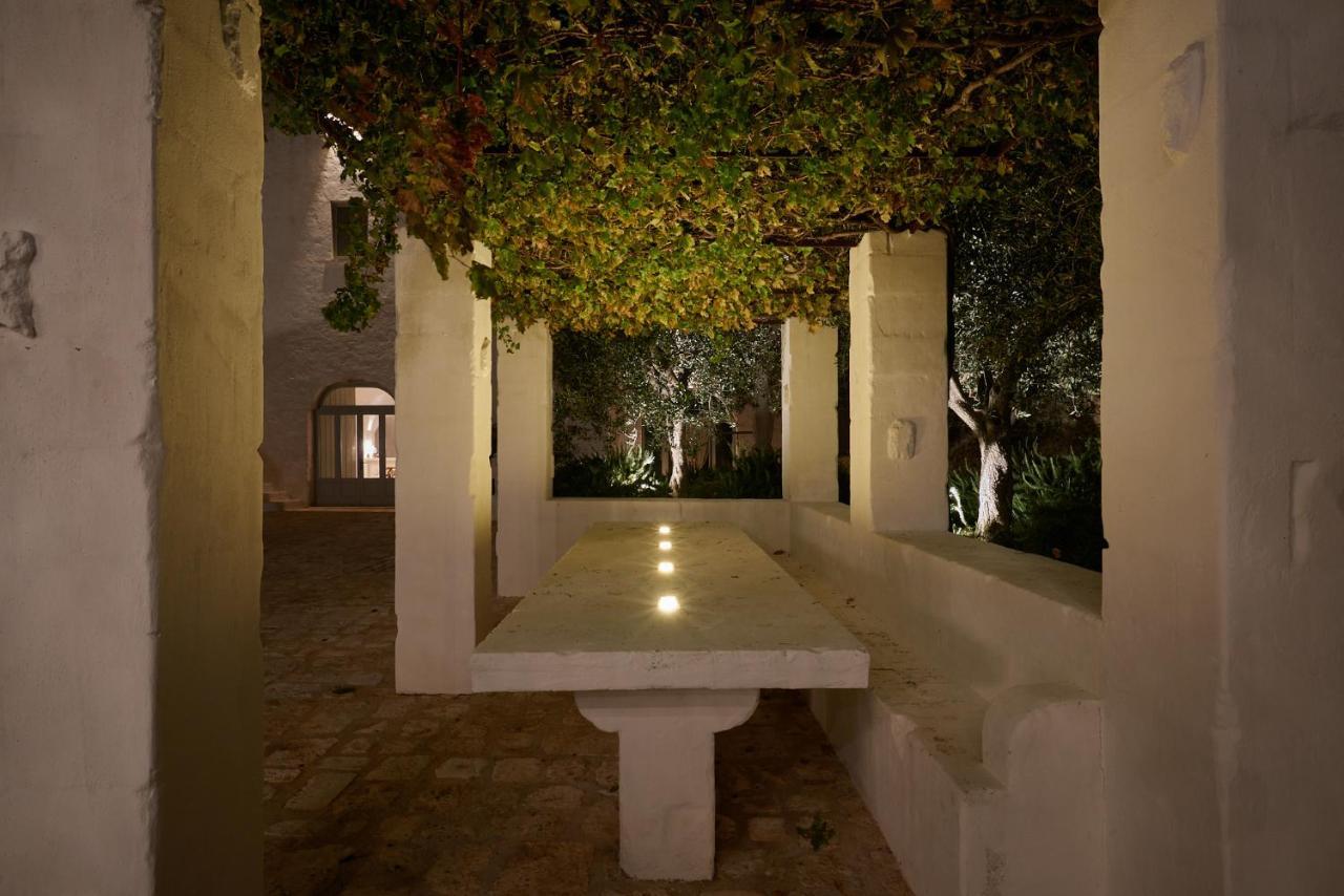 Masseria Le Carrube 奥斯图尼 外观 照片