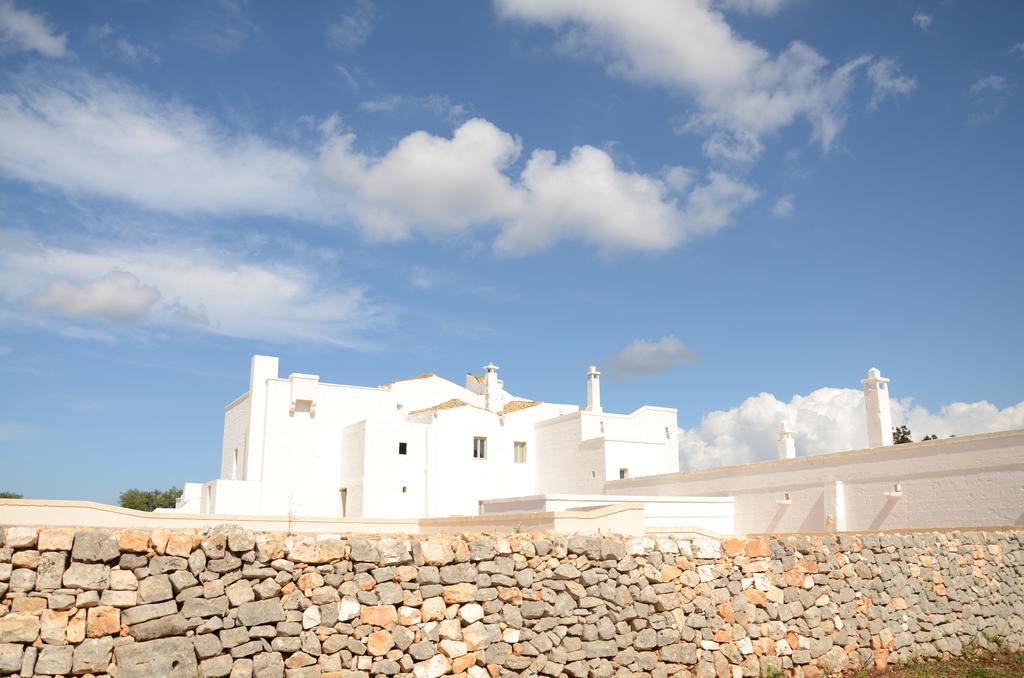 Masseria Le Carrube 奥斯图尼 外观 照片