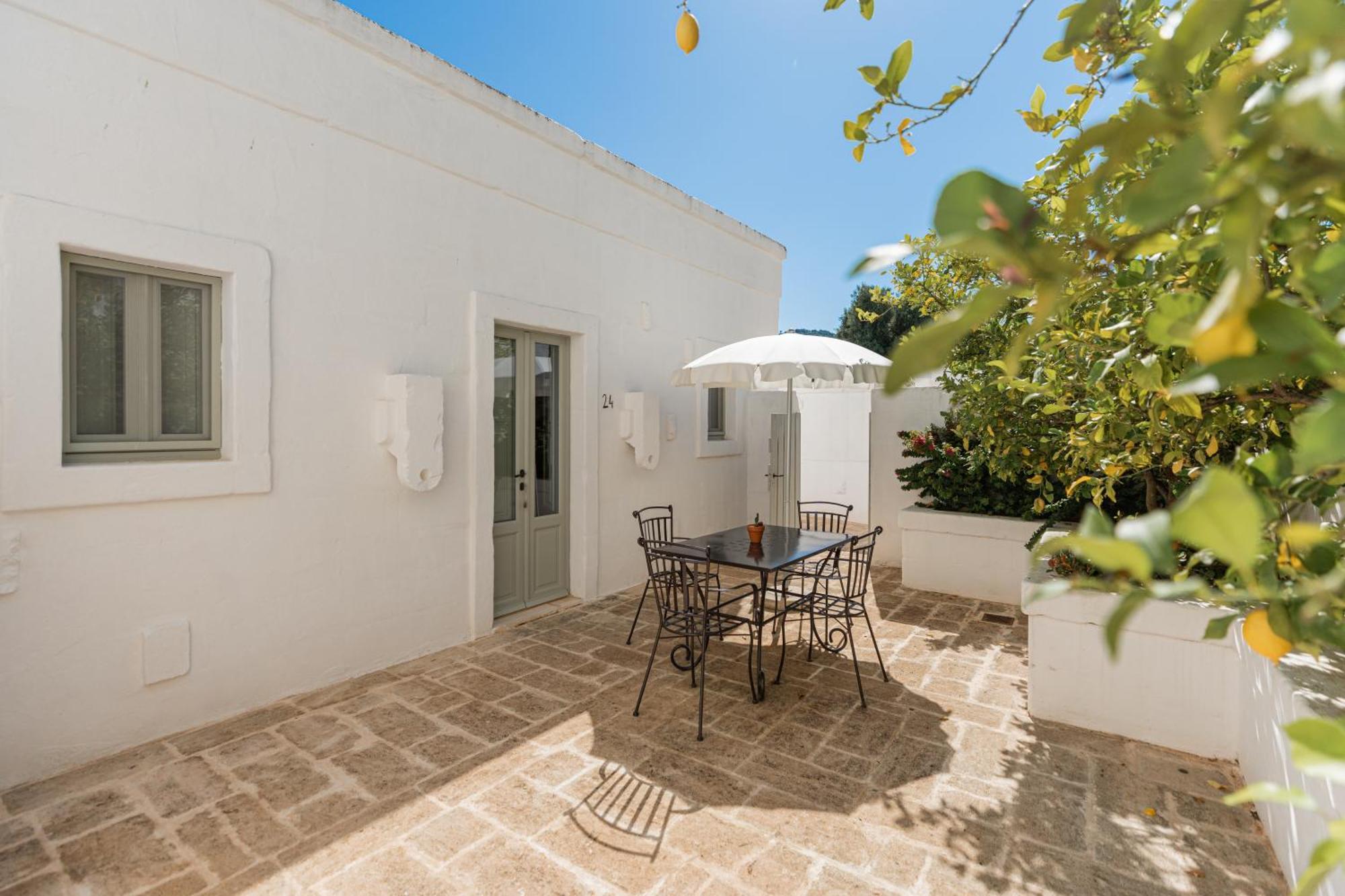 Masseria Le Carrube 奥斯图尼 外观 照片