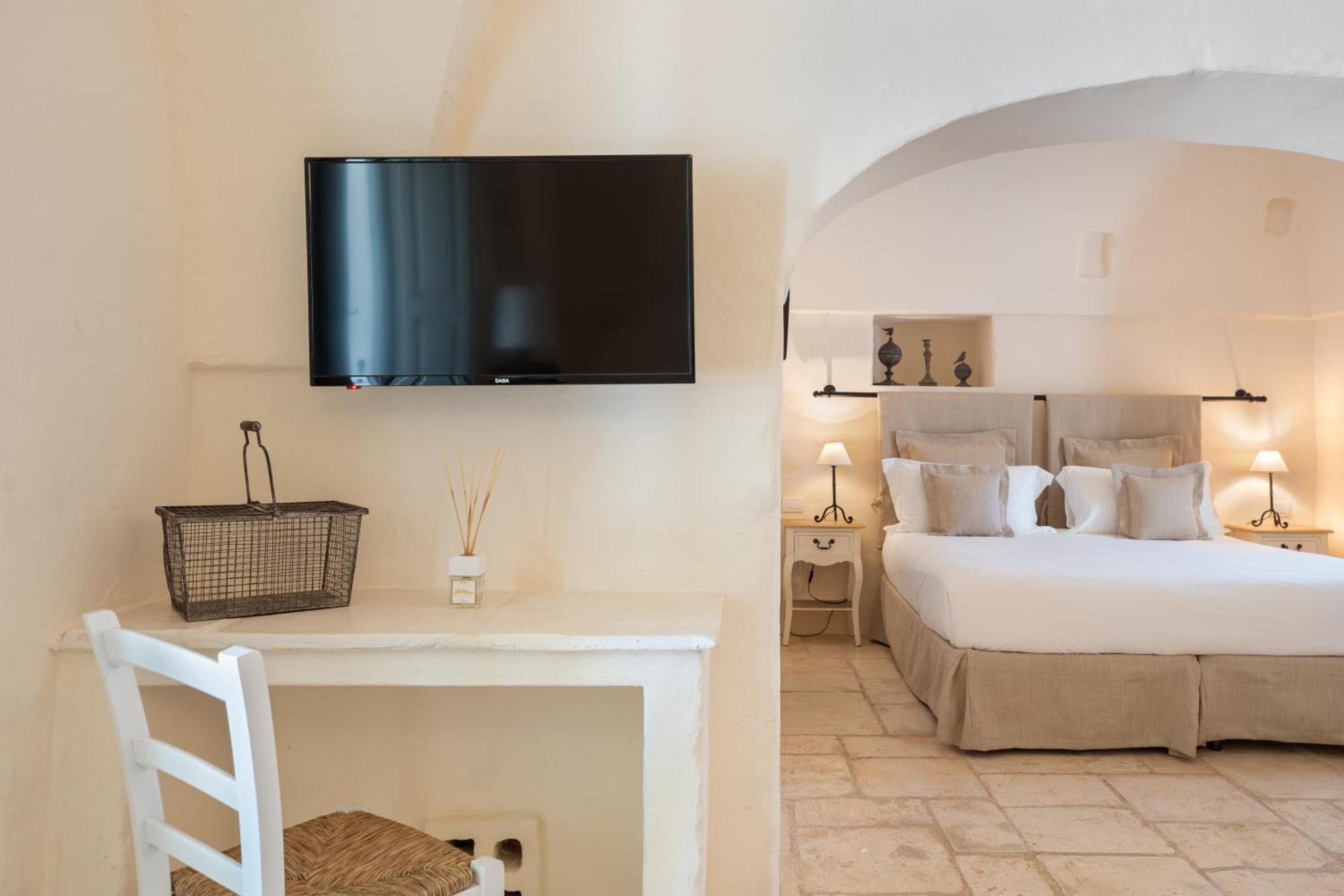 Masseria Le Carrube 奥斯图尼 外观 照片